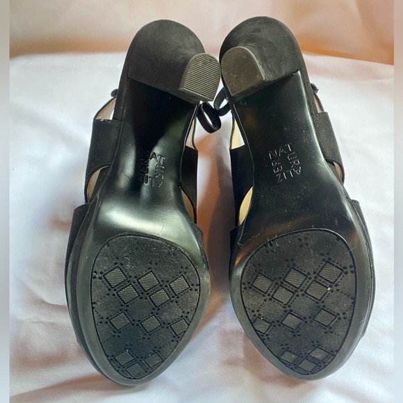 Naturalizer Peep Toe Heels - size 7 - Picture 5 of 7